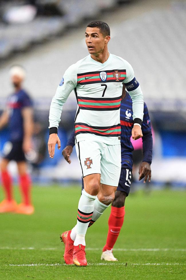 关于葡萄牙体育清晨调整名单,志在NBA季后赛名次提升,目标明确,资深球员宣示担当的信息 关于葡萄牙体育清晨调整名单,志在NBA季后赛名次提升,目标明确,资深球员宣示担当的信息