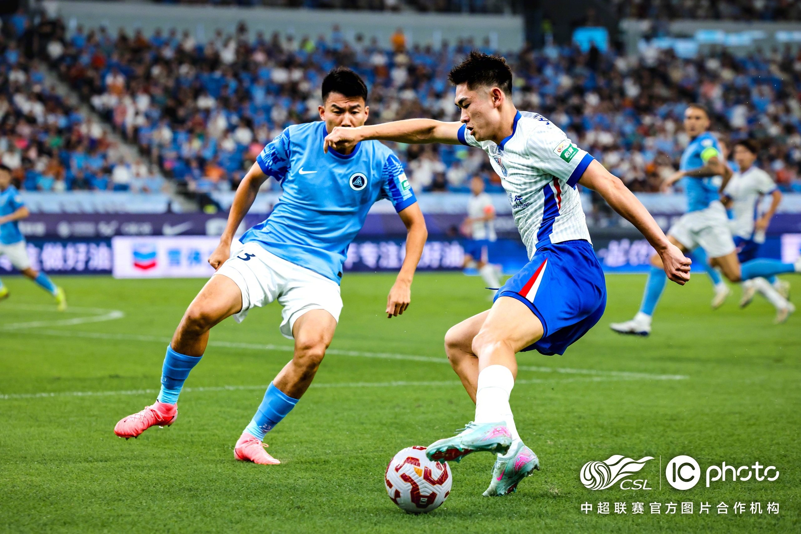 上海申花训练开放日,冲刺阶段回应争议引欢呼,意大利杯在即,纪律约束更严格的简单介绍 上海申花训练开放日,冲刺阶段回应争议引欢呼,意大利杯在即,纪律约束更严格的简单介绍