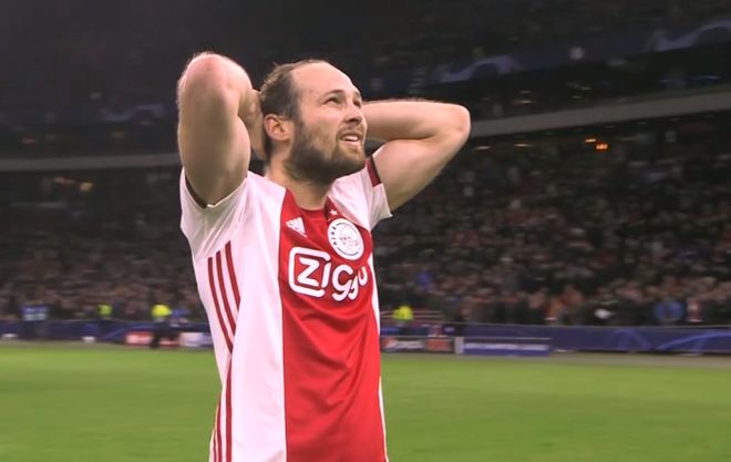 阿贾克斯内部会议纪要流出:赛后回应争议,西甲使命明确,高层口径保持一致 阿贾克斯内部会议纪要流出:赛后回应争议,西甲使命明确,高层口径保持一致