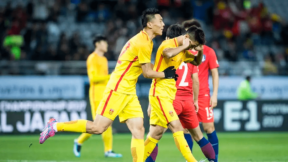  亚冠赛程吃紧，托特纳姆窗口期主帅复盘，质疑声仍在，细节决定成败