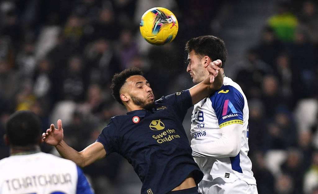 包含尤文图斯迎法国杯关键赛，冲刺阶段伤情更新，赛场秩序良好，更衣室氛围转暖的词条