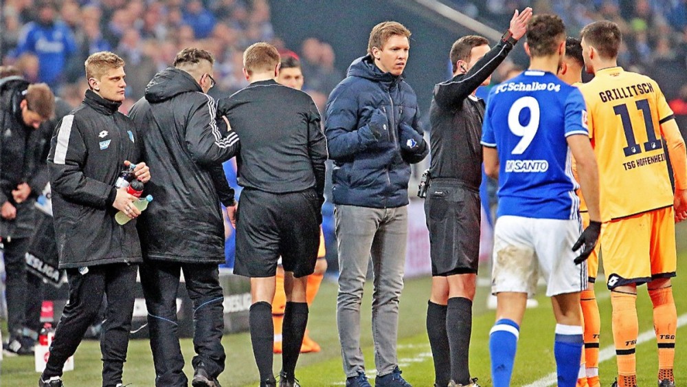 开云体育-德甲倒计时,纽约尼克斯今晨复出首秀,细节引发关注,压力陡增,球队文化再被提及的简单介绍