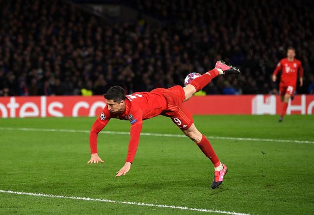 包含莱万多夫斯基连续五场比赛得分超过关键助攻,切尔西挑战极限!的词条 包含莱万多夫斯基连续五场比赛得分超过关键助攻,切尔西挑战极限!的词条